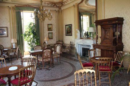 Hotel Aiglon Menton Eksteriør billede